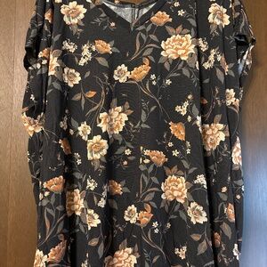Torrid floral top